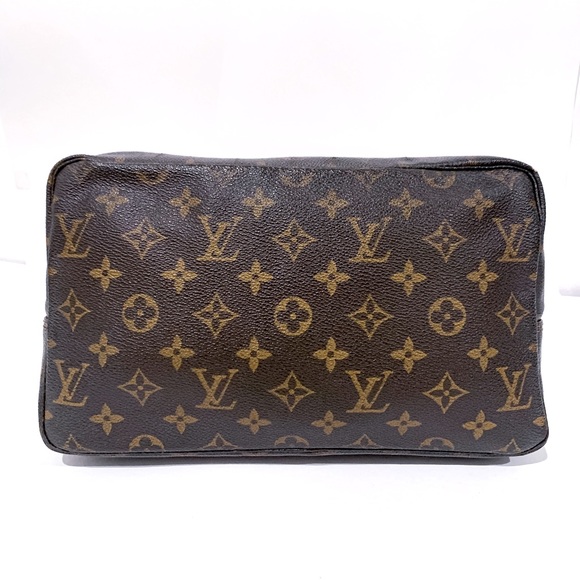 Louis Vuitton Trousse De Toilette 28 Monogram Pouch on SALE